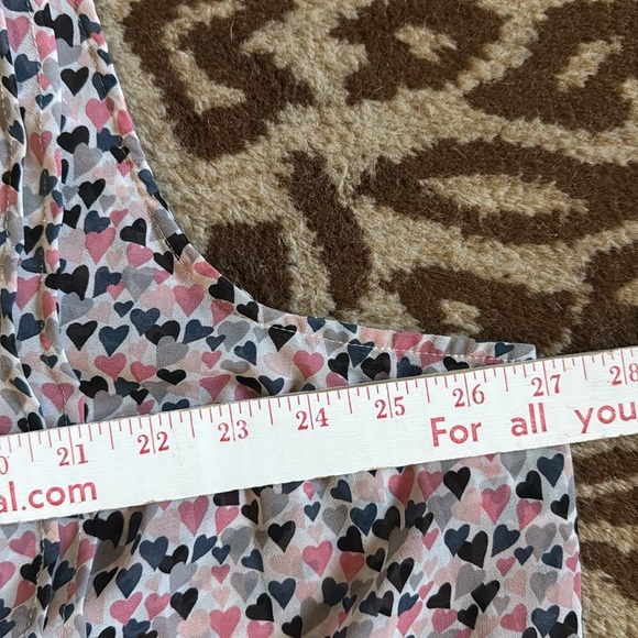 Torrid Heart sleeveless blouse Womens 3 pleated ruffles button down Top sheer - Picture 11 of 11